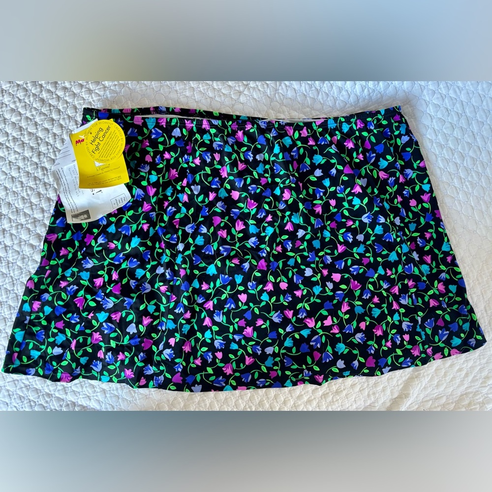 NWT It Figures Floral Swim Skirt 26W
